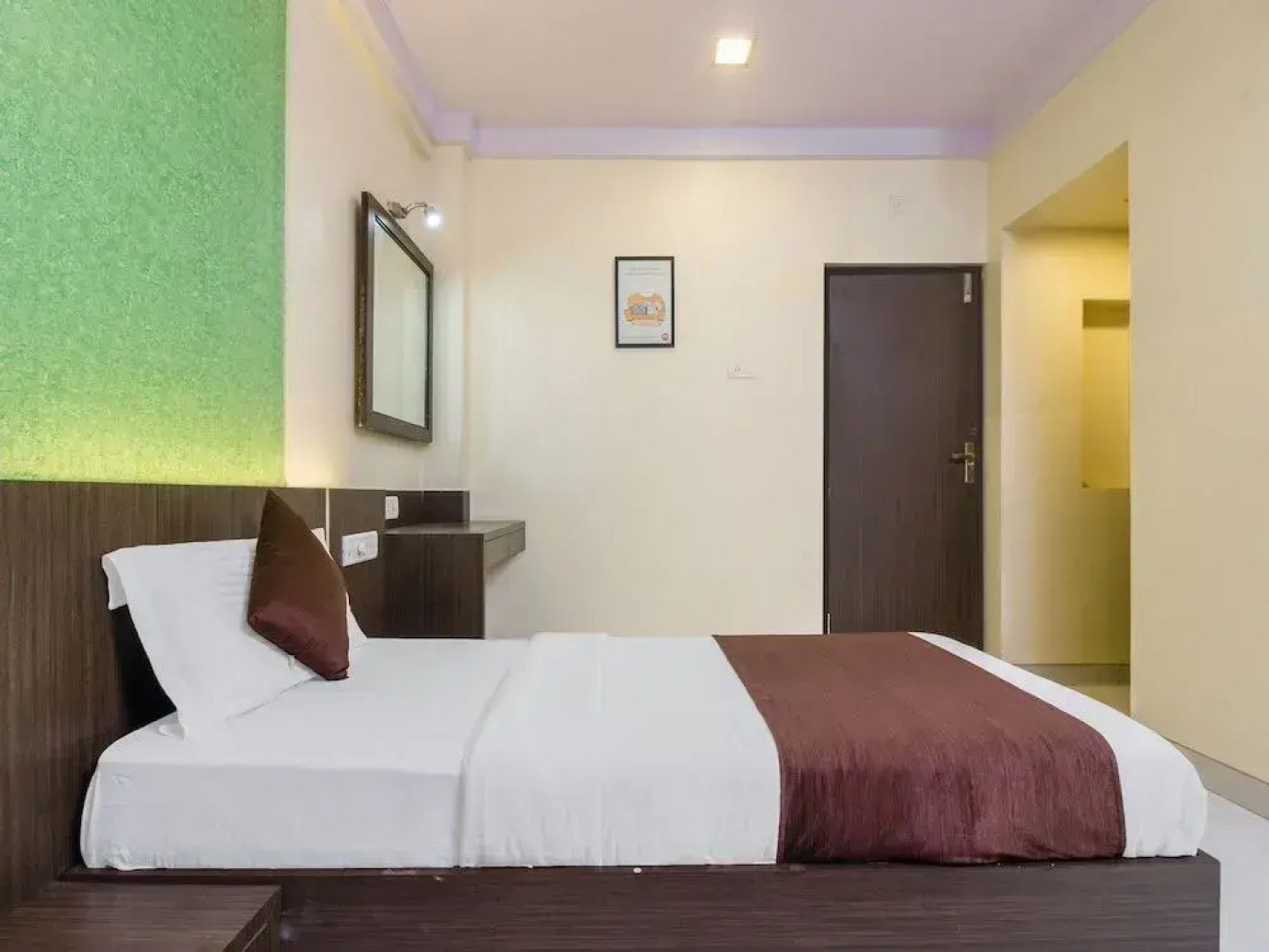 Spot On 18750 Hotel Panvel Palace