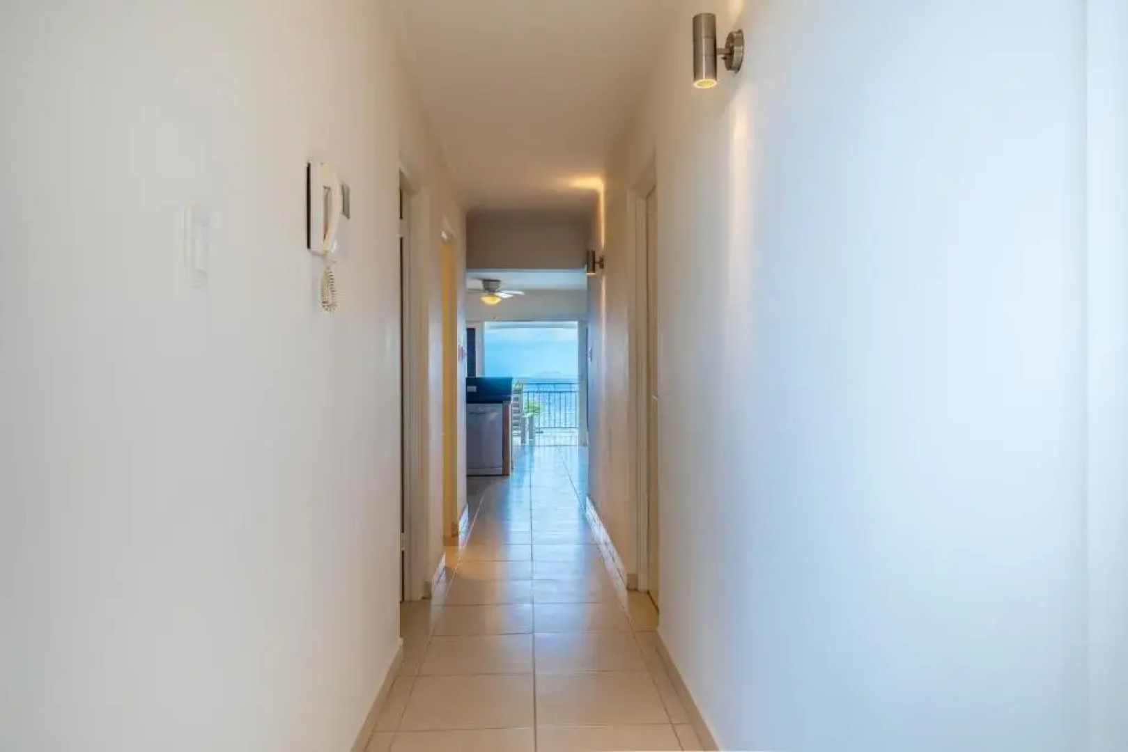 Bellevue Beach Apartments 5