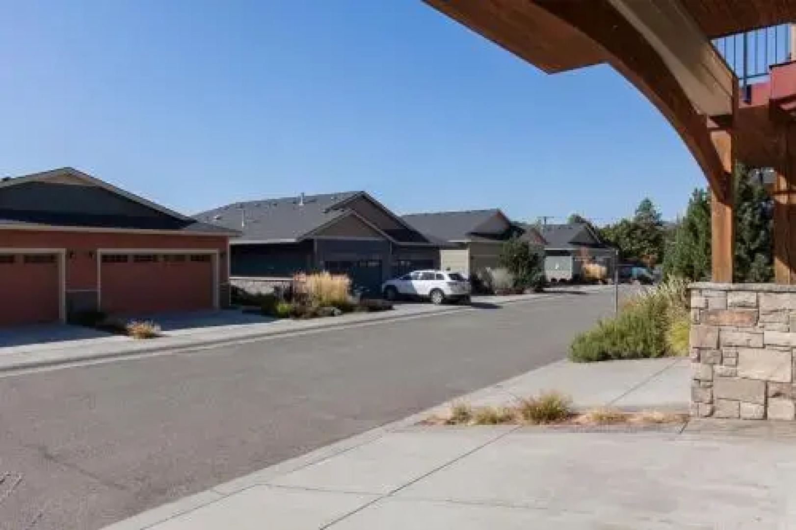 River Scene-River Vw-Ac-3br/3ba