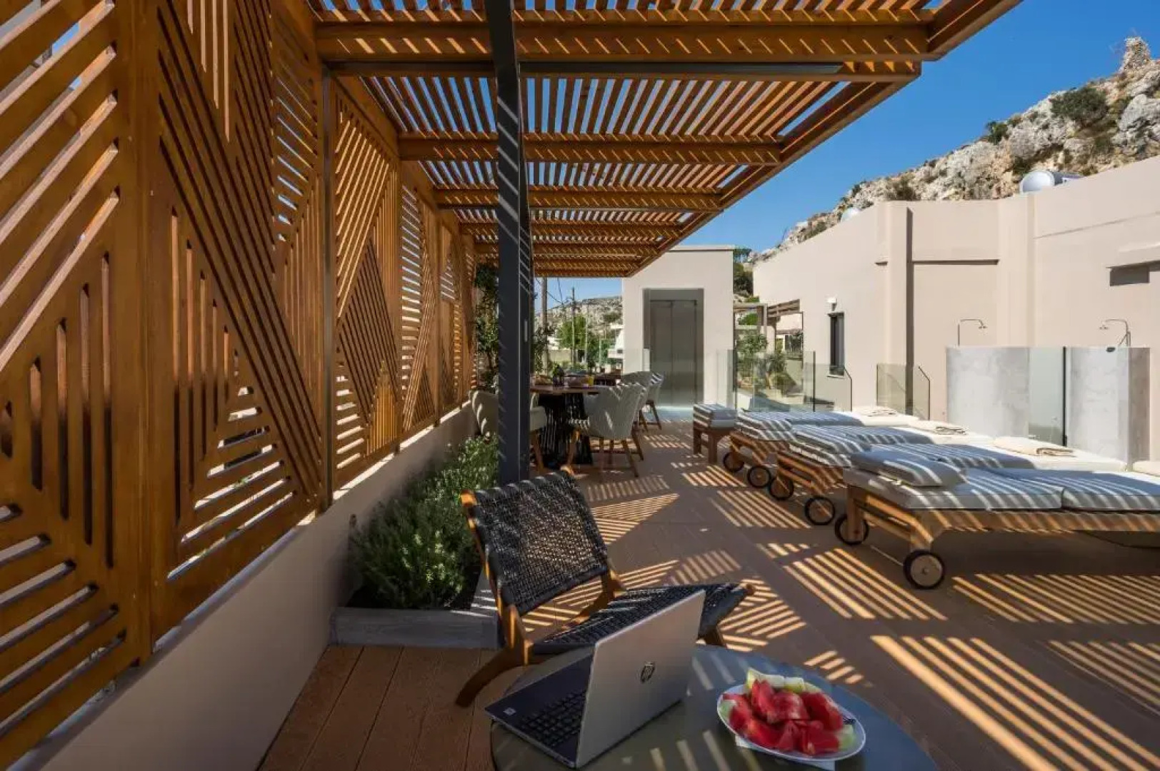 Casa D'Irene Deluxe Hotel