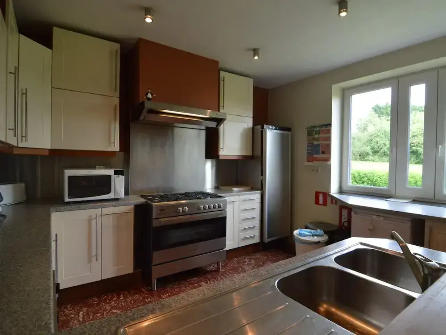 Grand Villa With Bubble Bath