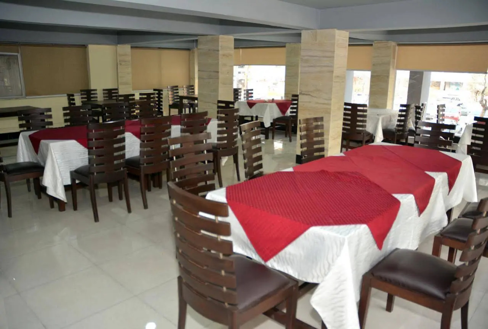 Hotel Redison Blue Area