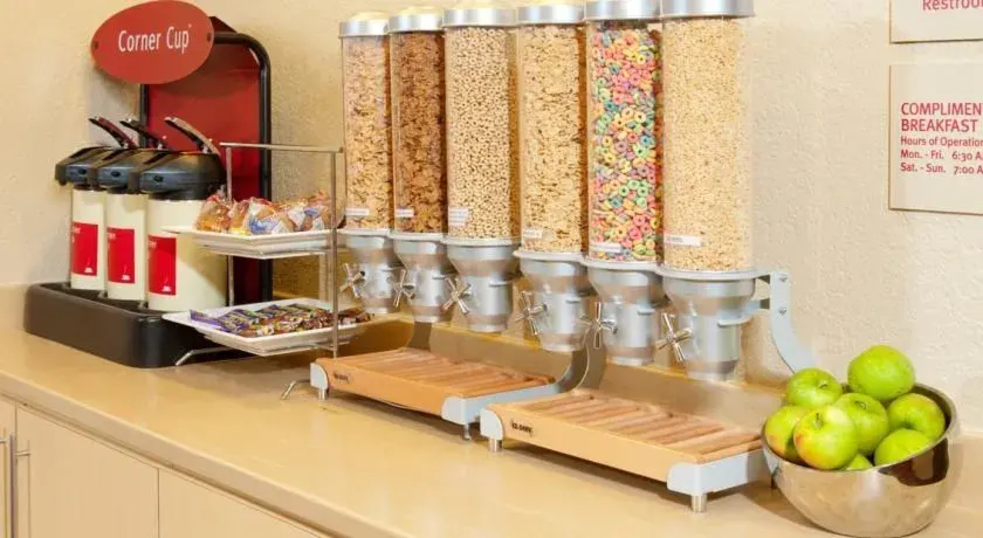 Candlewood Suites Miami Lakes an IHG Hotel