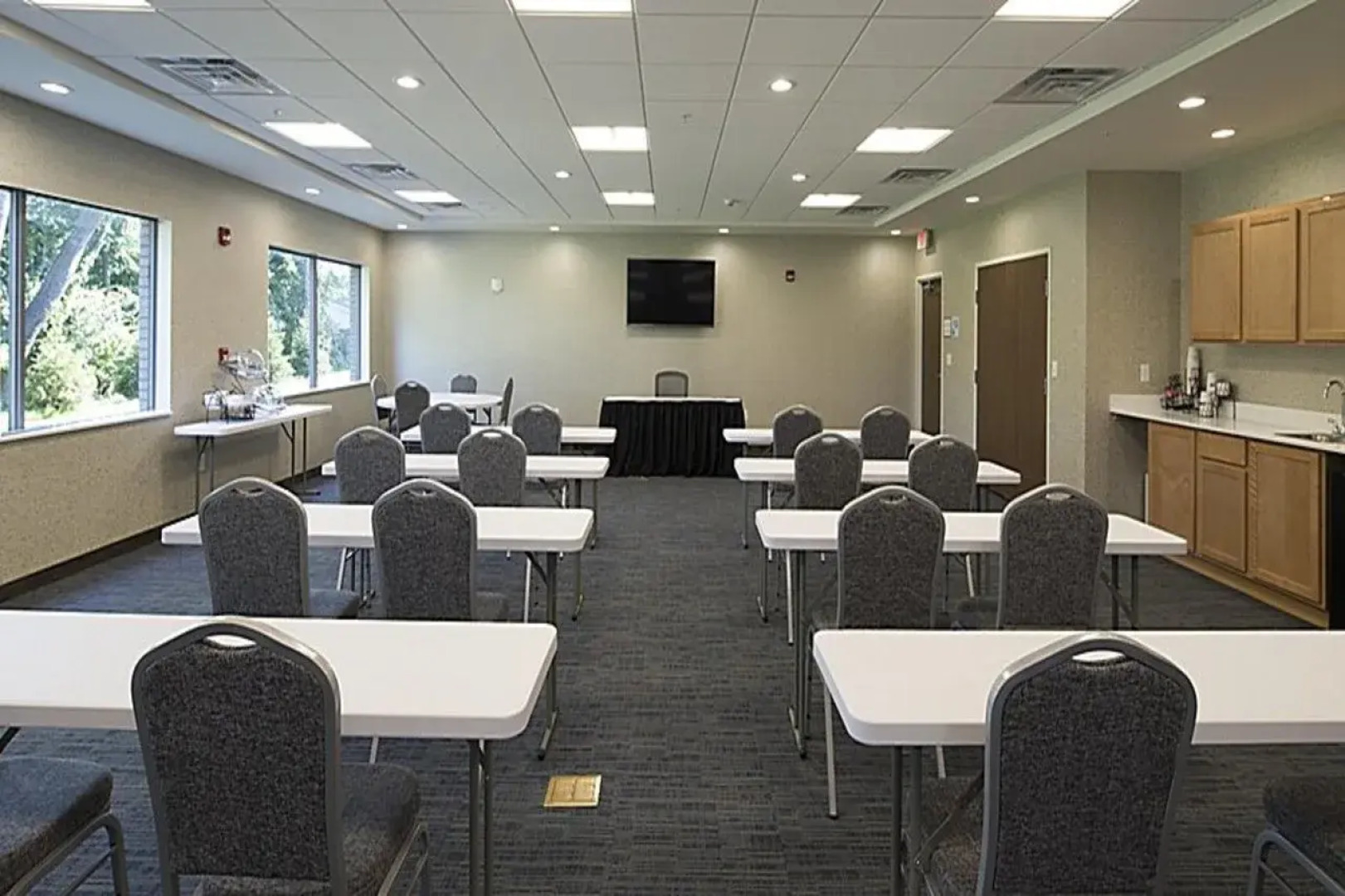 Holiday Inn Express & Suites Michigan City by IHG