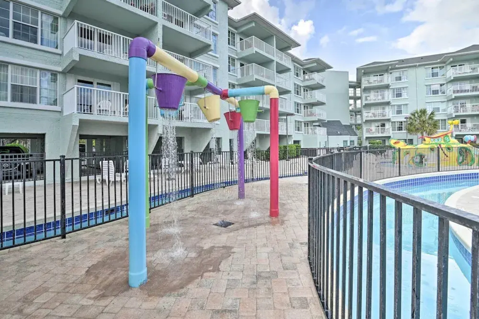 Summerhouse Villas Condo With Resort Amenities!