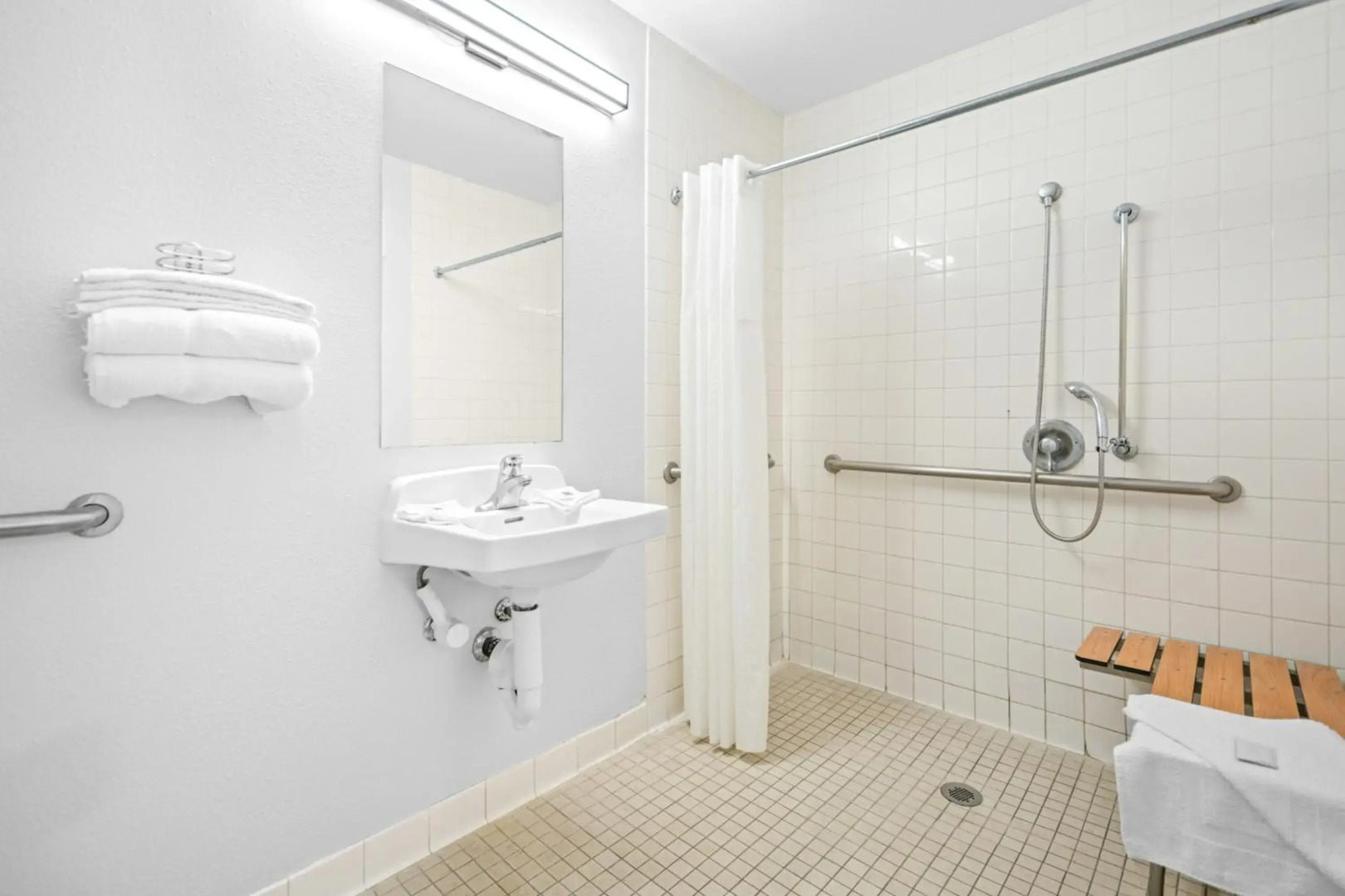 Motel 6 Monterey, CA