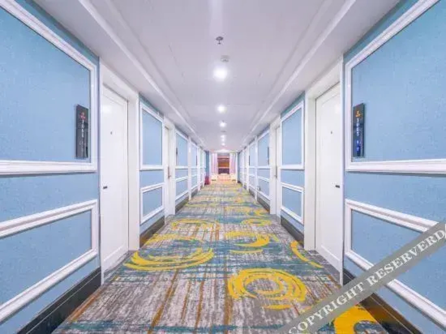 V8gaohua Business Hotel