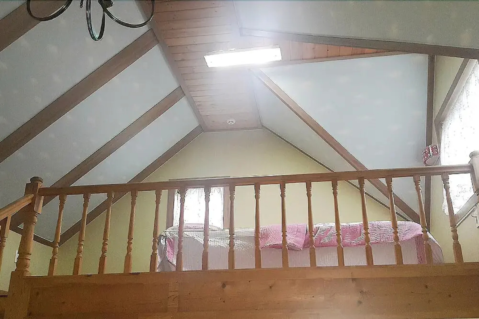 Hongcheon Pastel Pension