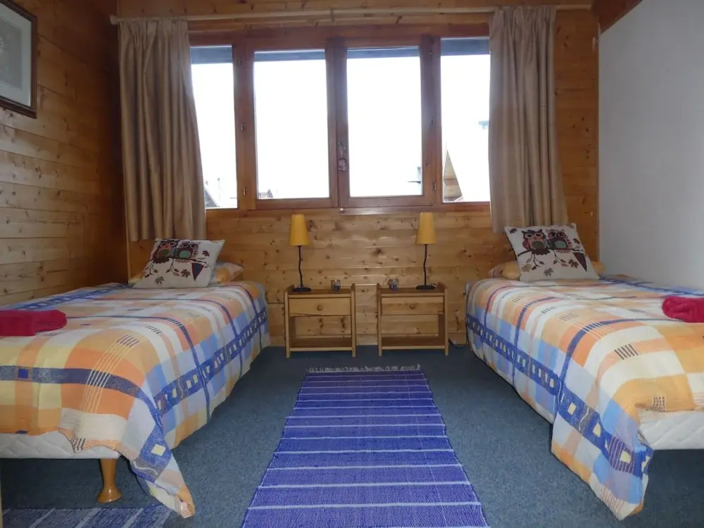 Central Hostel Châtel