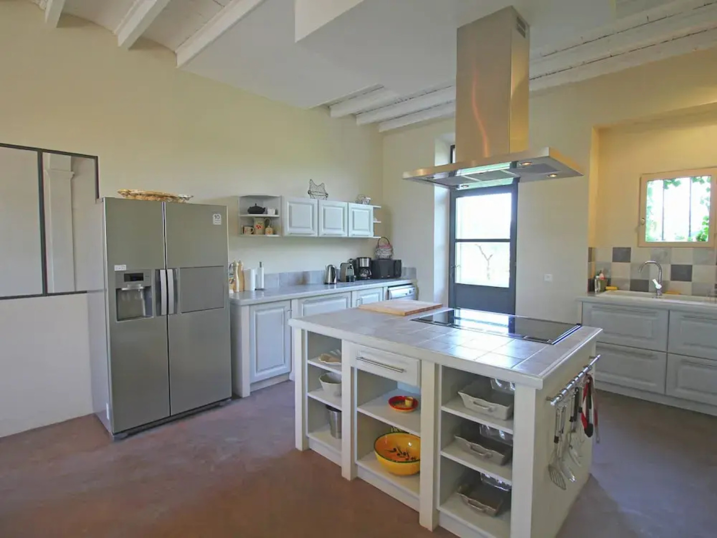 Mountain Villa in Carpentras With Pool & Majestic Views