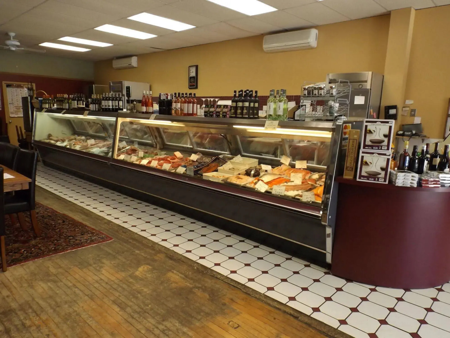 Hermanns European Inn