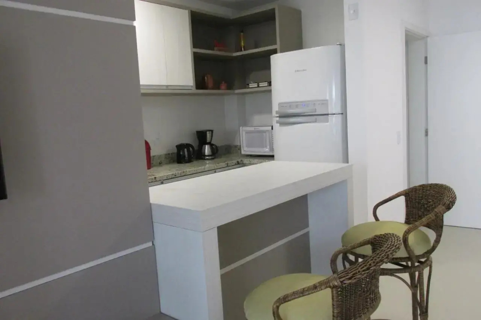 Apto 2 dorm c/ piscina - Praia de Palmas