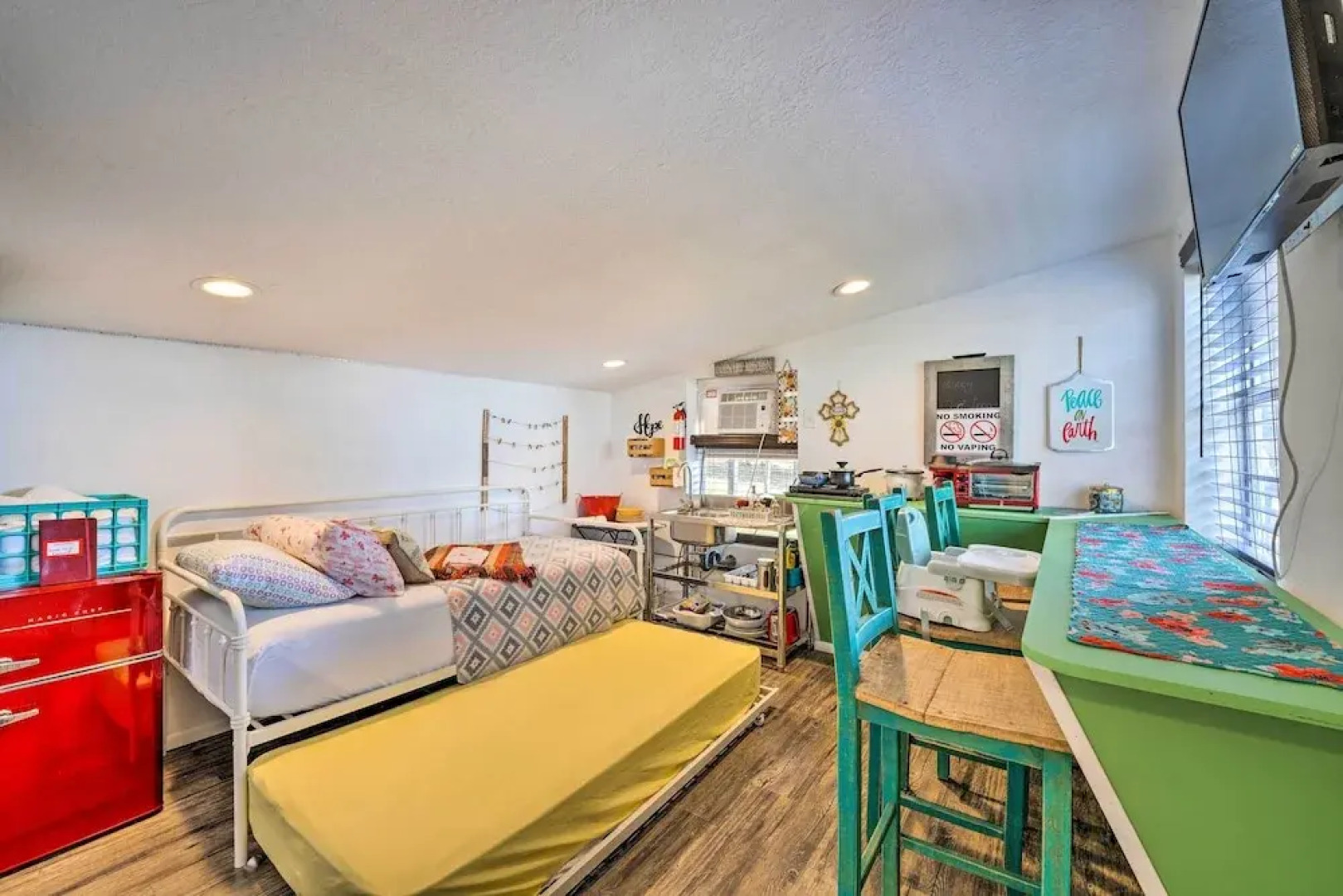 The Clubhouse - Lady Lake Farm Getaway!