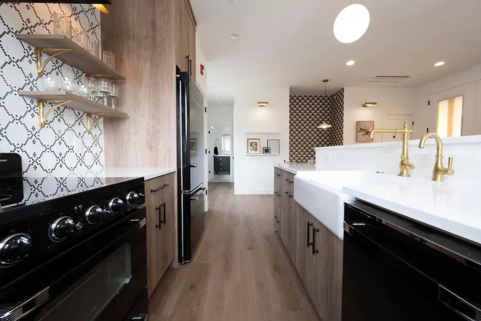 Cottages at Worthington Gallery