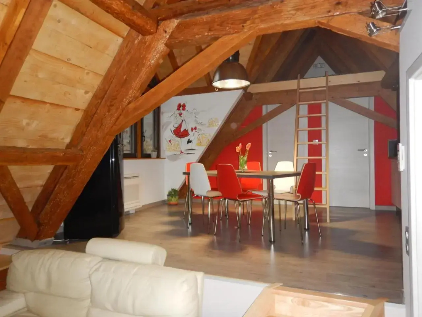 Gîte autonome, La grange a foin, piscine !