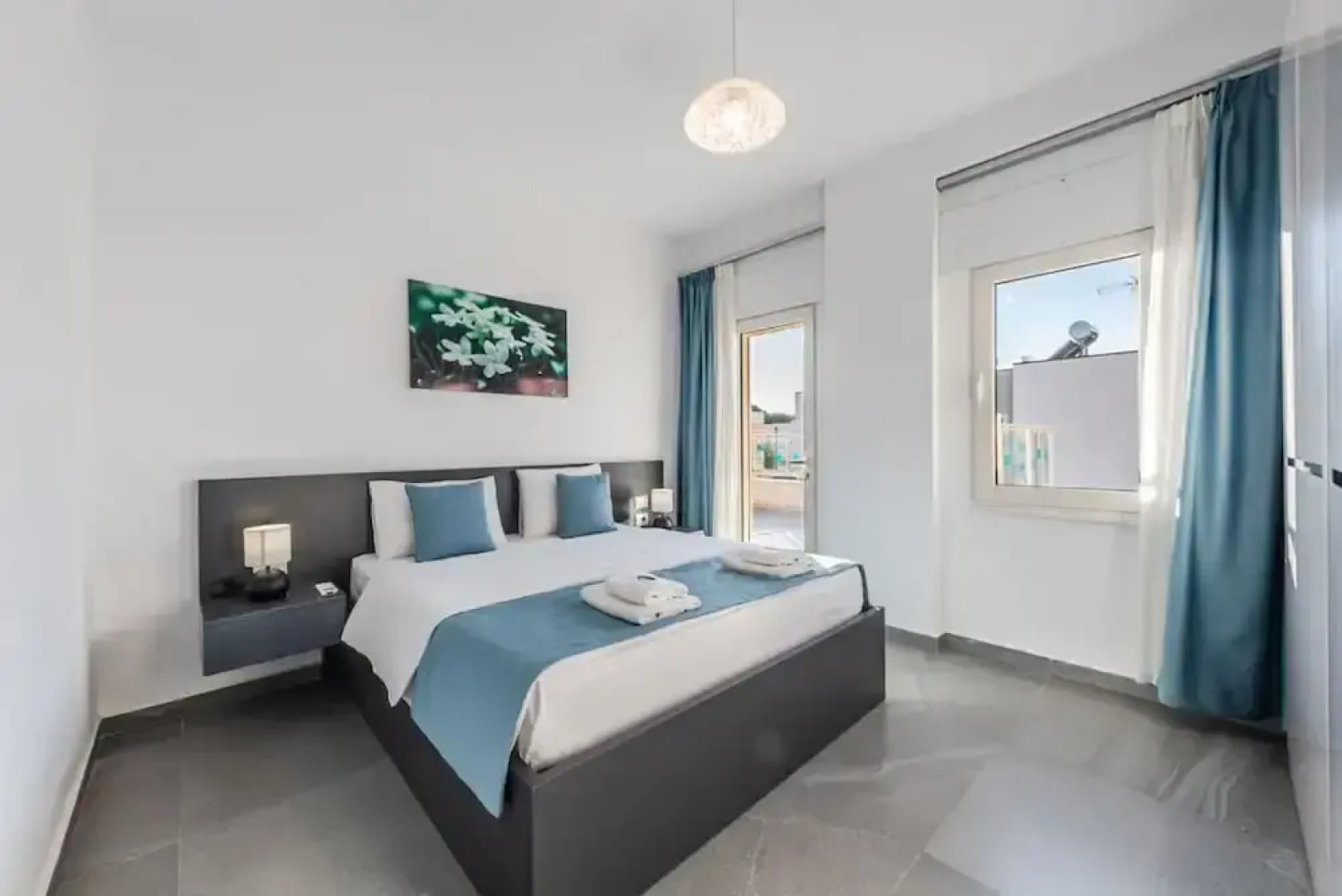 2-br Apartment by the Beach - Jasemin