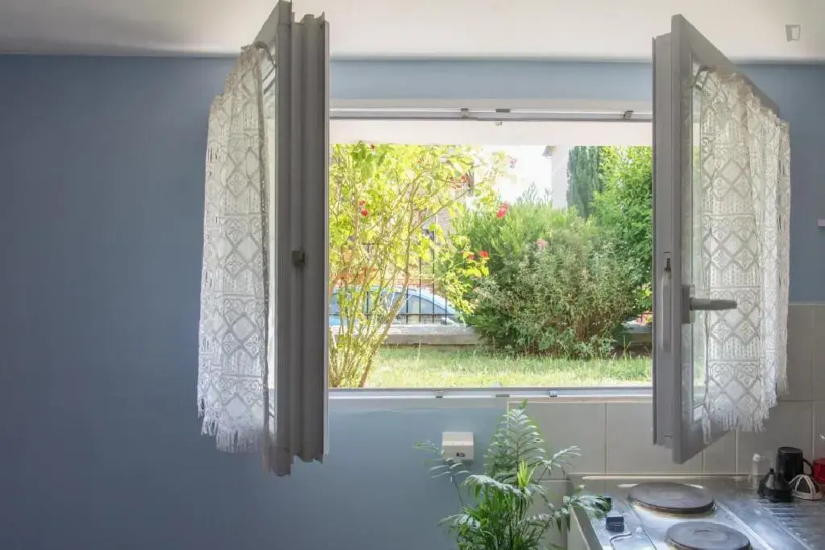 Charmant Studio Équipé Proche Paris et Versailles