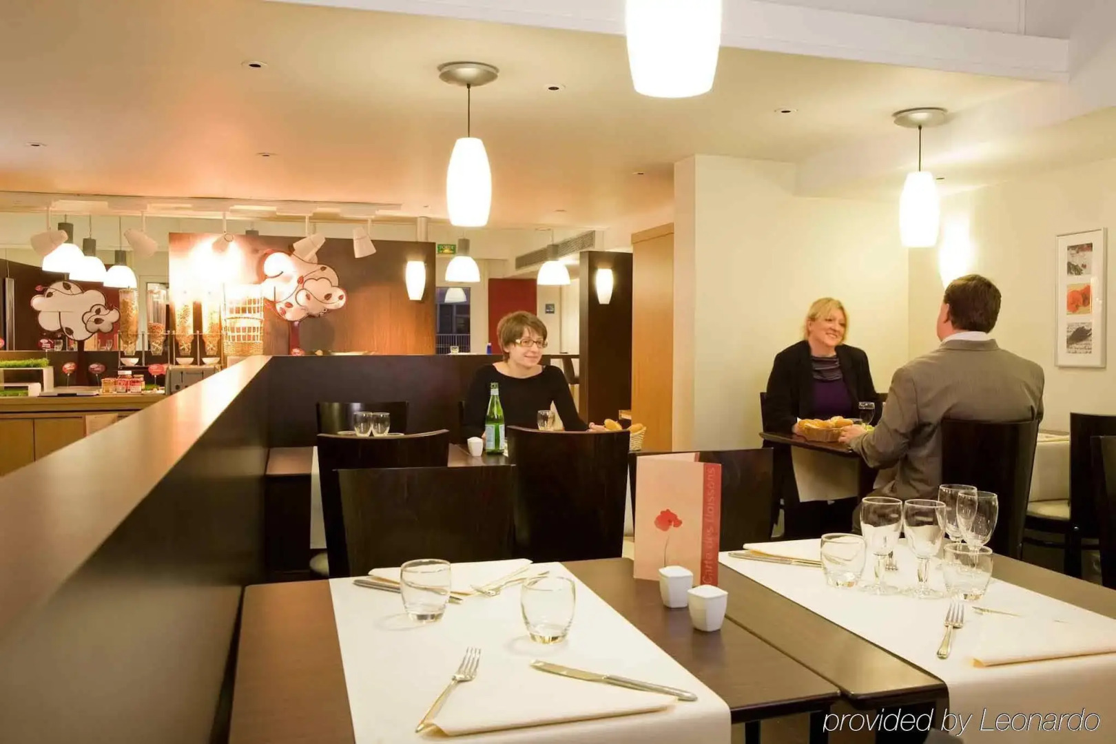 Отель Mermoz Paris Le Bourget