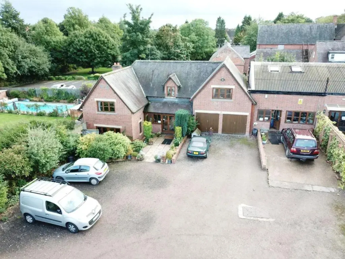Castle Farmhouse