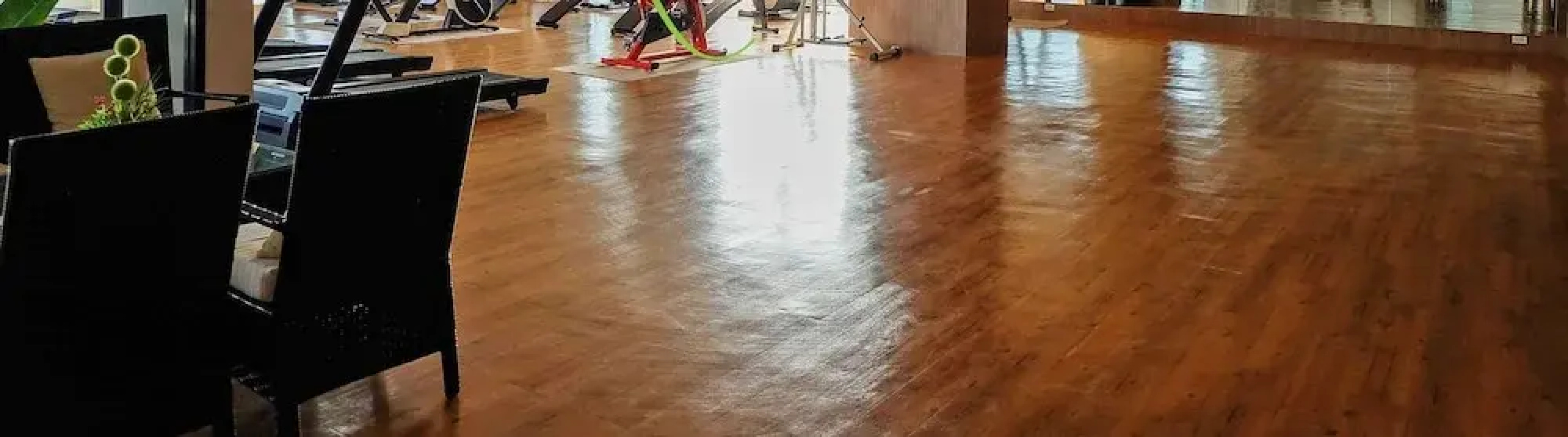 Kanyarat Lakeview Condominium by Wilai