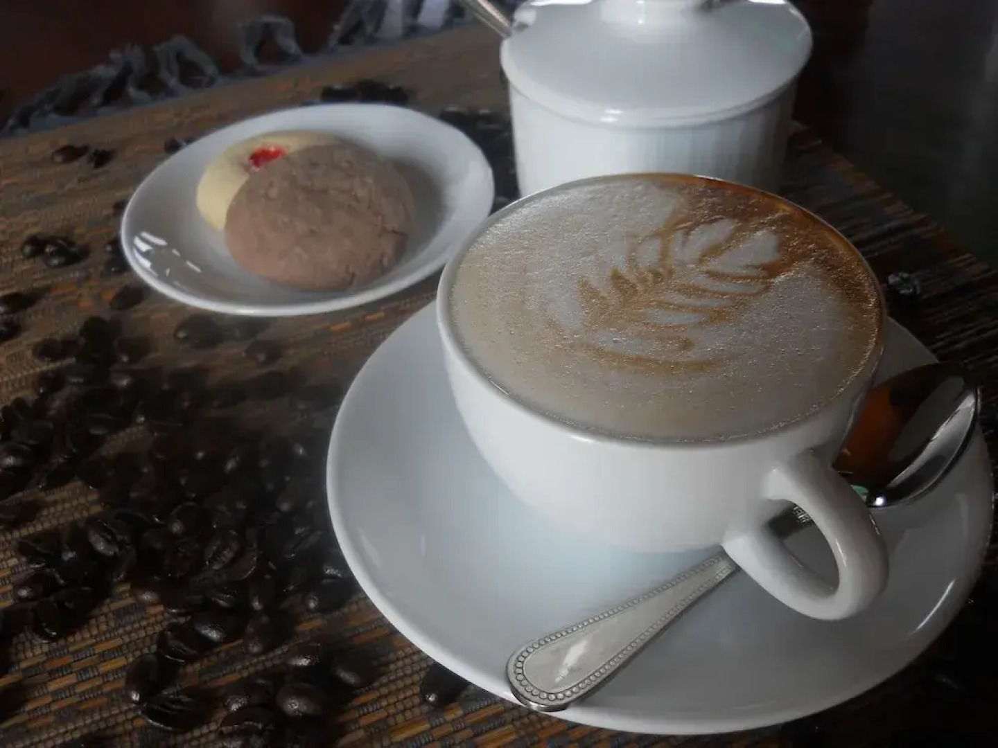 Golden Island Cottages Nampan Hotel