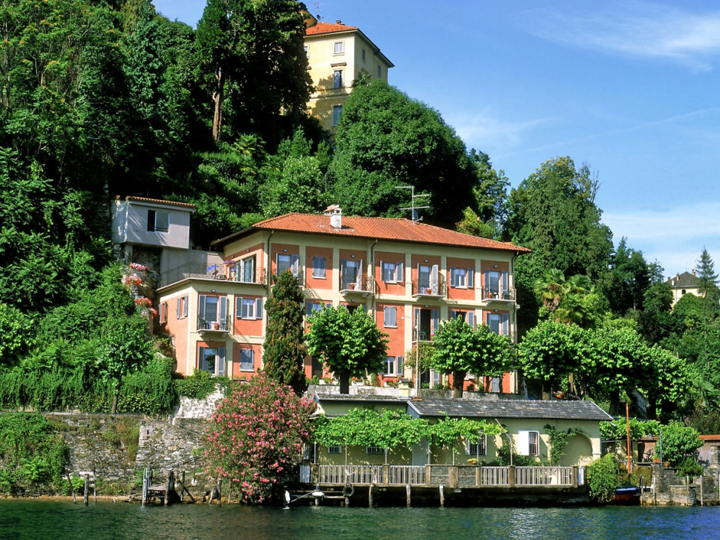 Casa sul lago