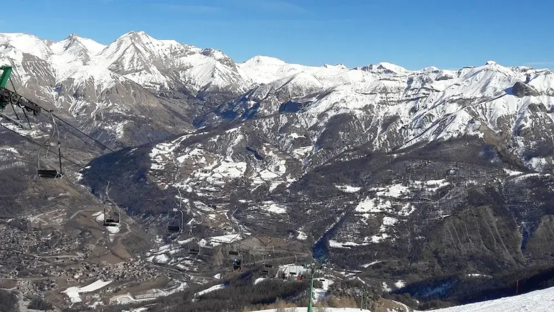 Chalet With 2 Bedrooms in Allos, With Furnished Garden - 3 km From the