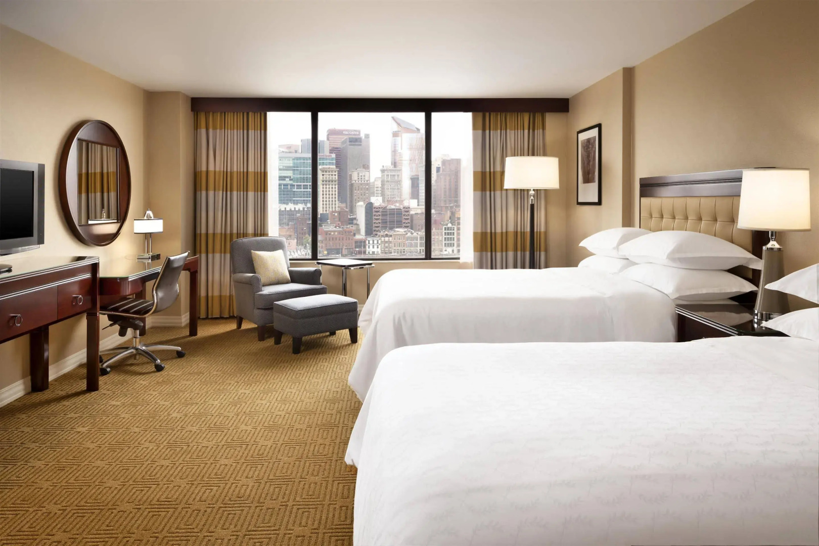 Sheraton Pittsburgh Hotel at Station Square