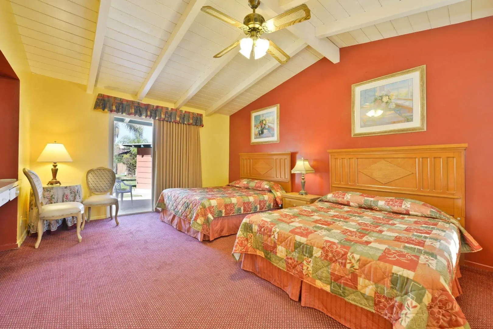 Fallbrook Country Inn