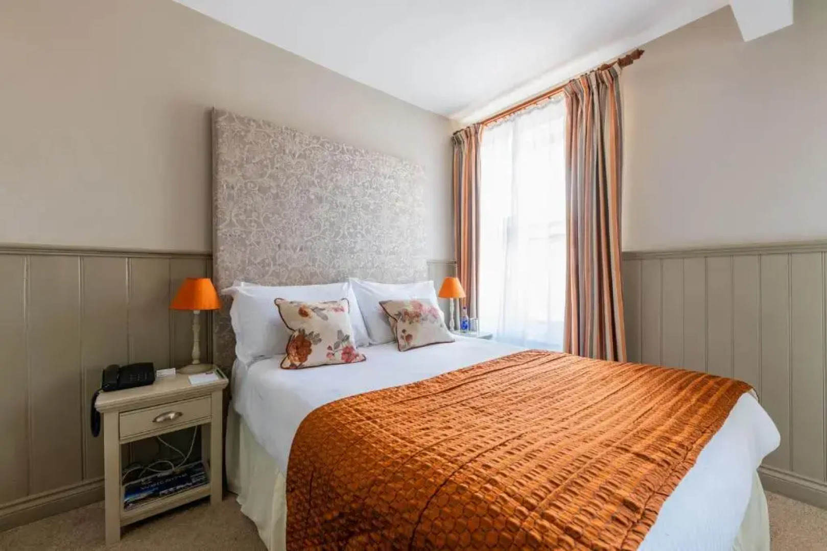 The White Hart Hotel