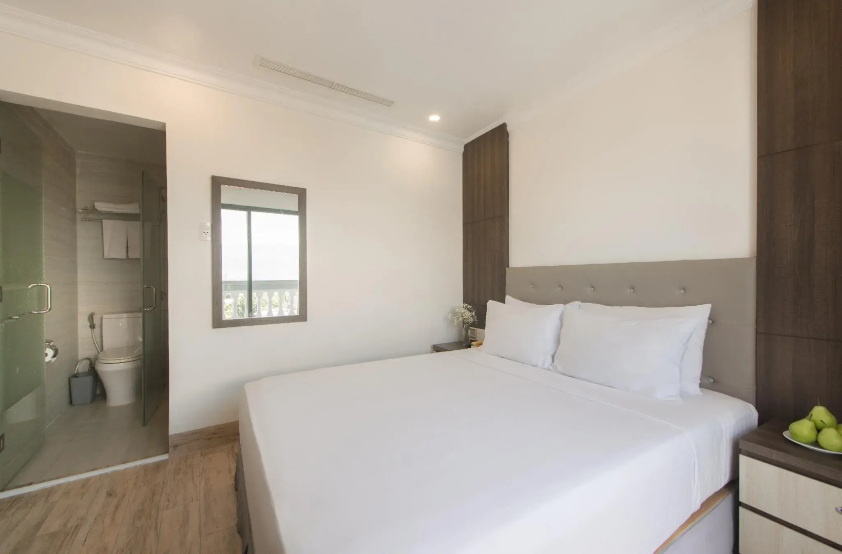 Seven Seas Hotel and Apartment