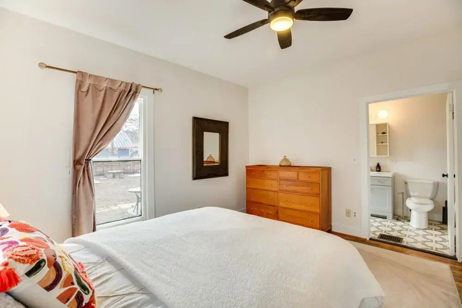 Pet-friendly Montrose Home, Walk to Town!