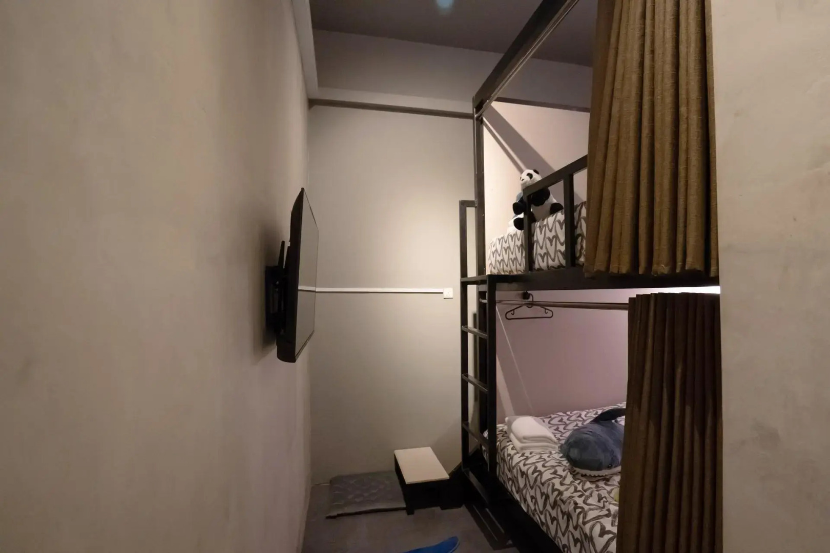 OYO 89423 Zenz Hotel