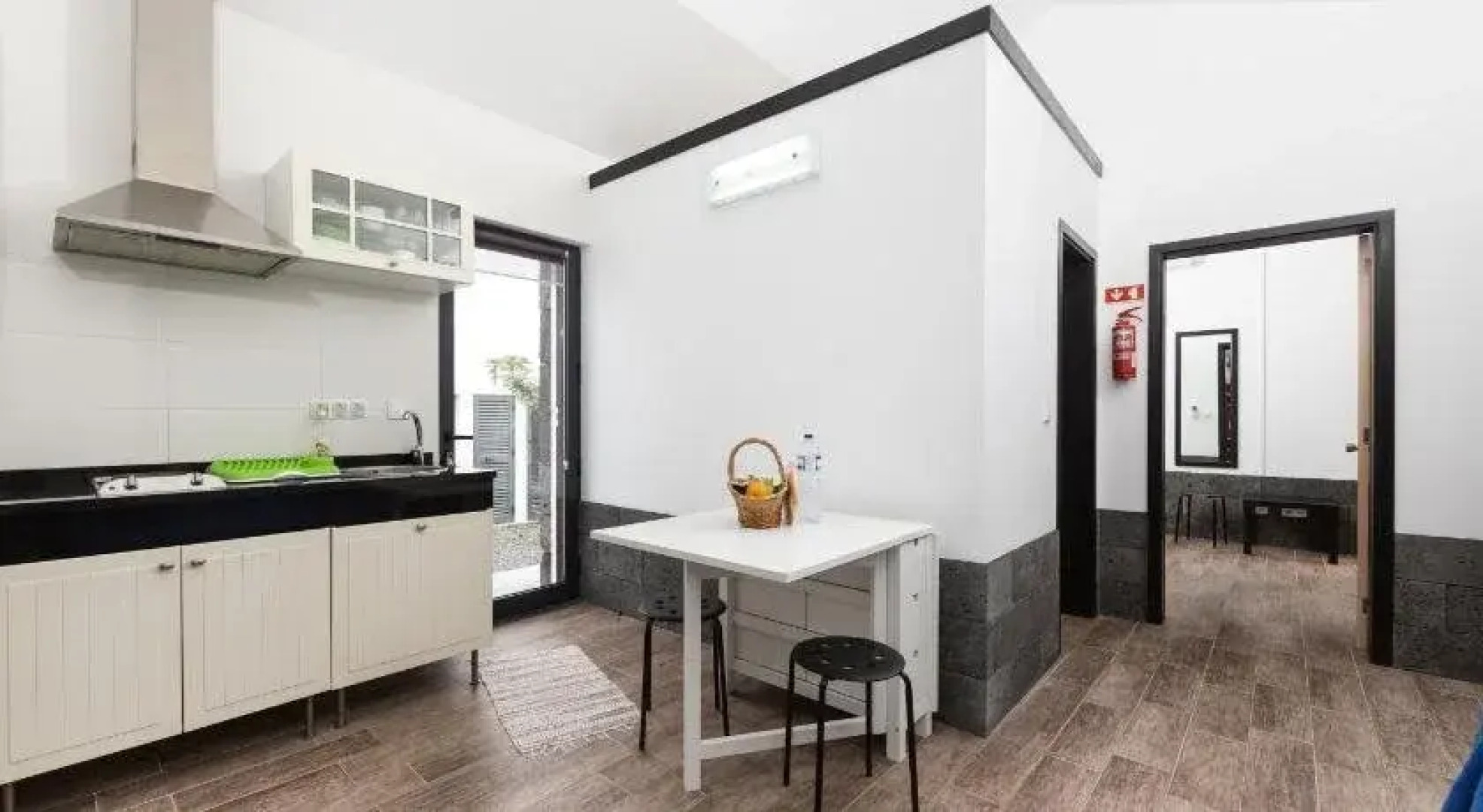 Casa Da Poça Branca