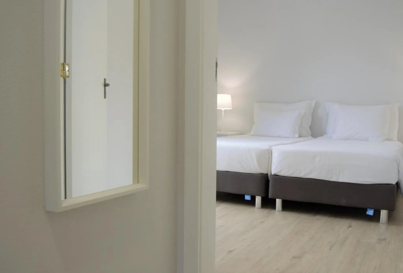 Apartamentos Turisticos Vitoria by Petit Hotels
