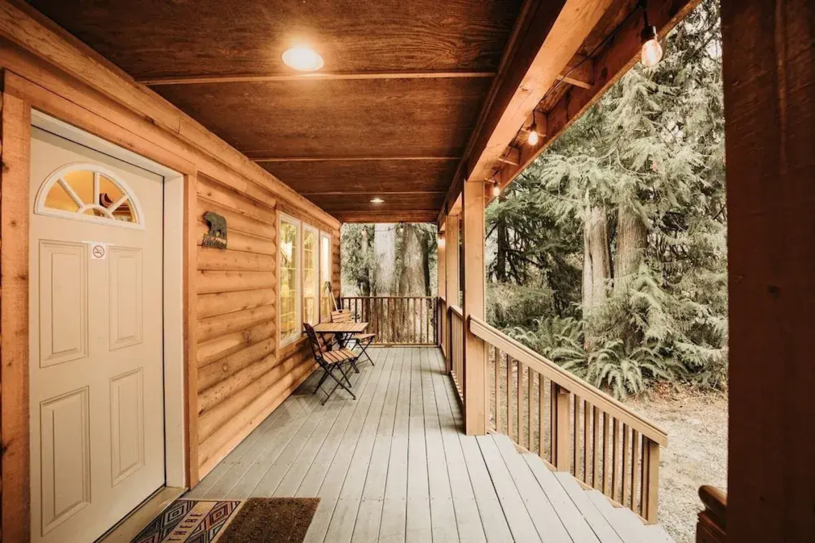 89gs - Hot Tub - Pets Ok - Wifi - Sleeps 4 1 Bedroom Home by RedAwning