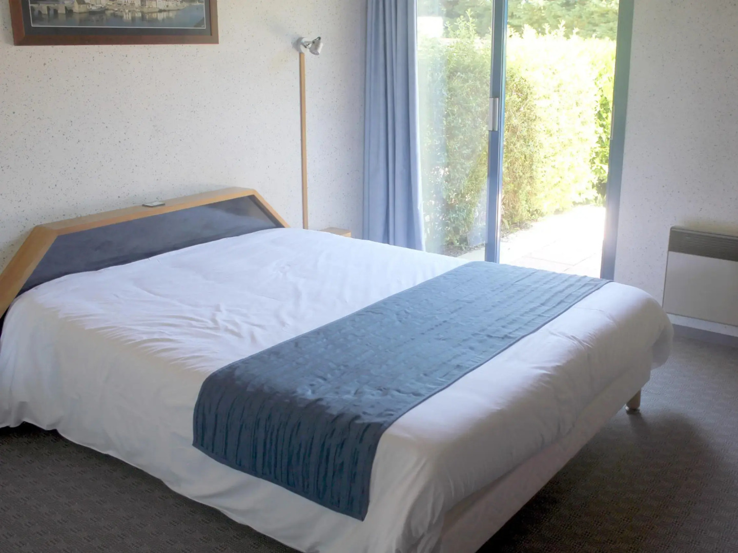 LOGIS Les Dineux Village