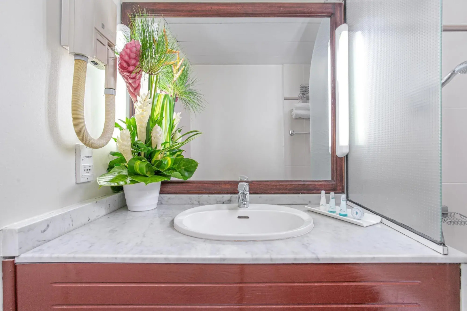 Karibea Valmenière Hôtel