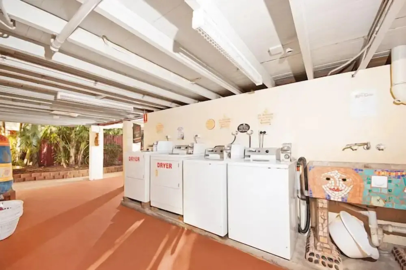 Travellers Oasis - Hostel