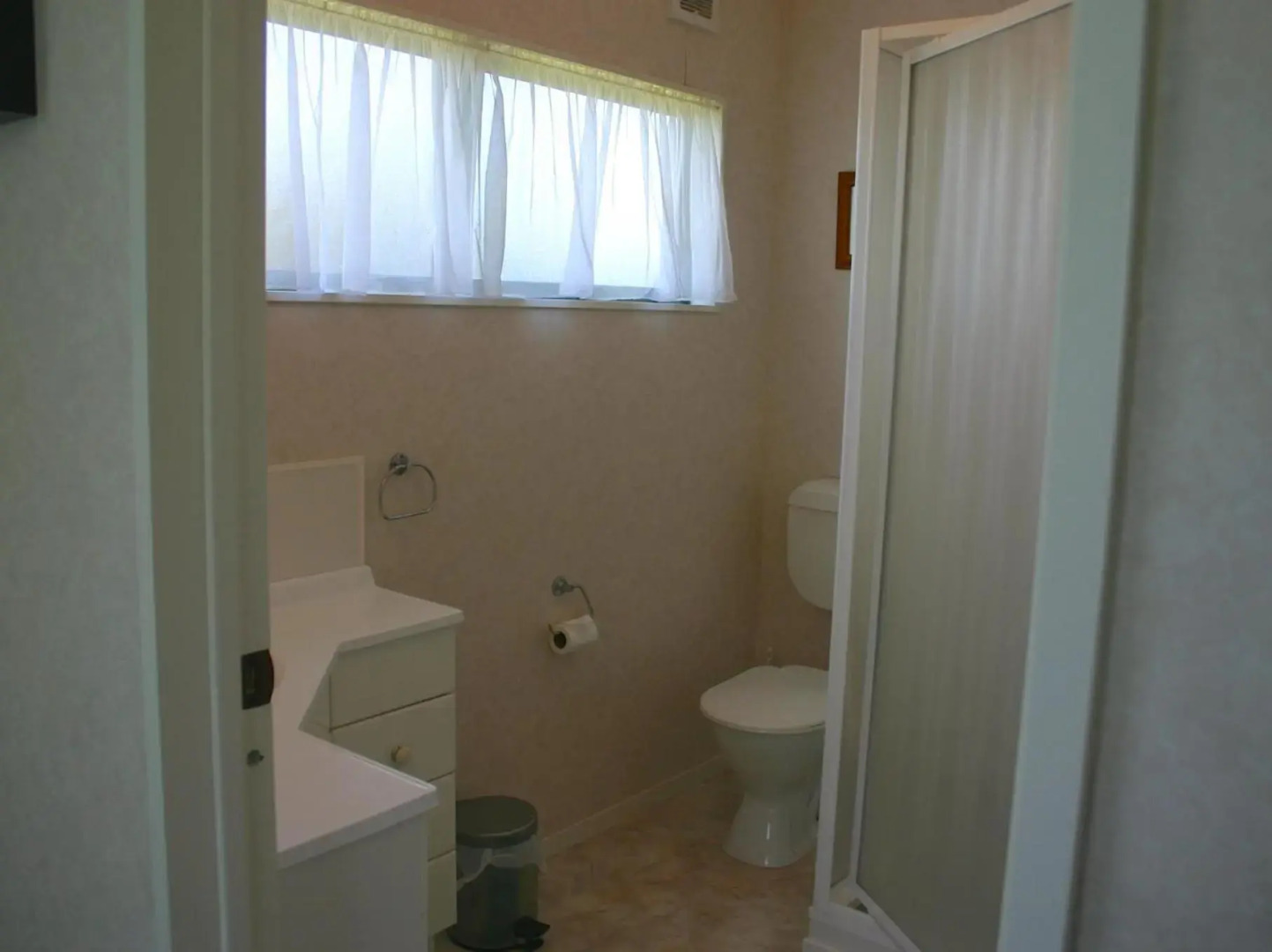 Waihi Getaway - Waihi Beach Holiday Home