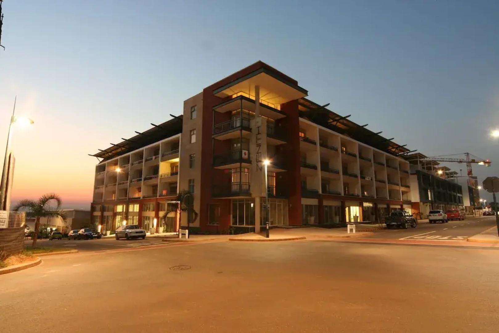 La Loggia Gateway Apartments