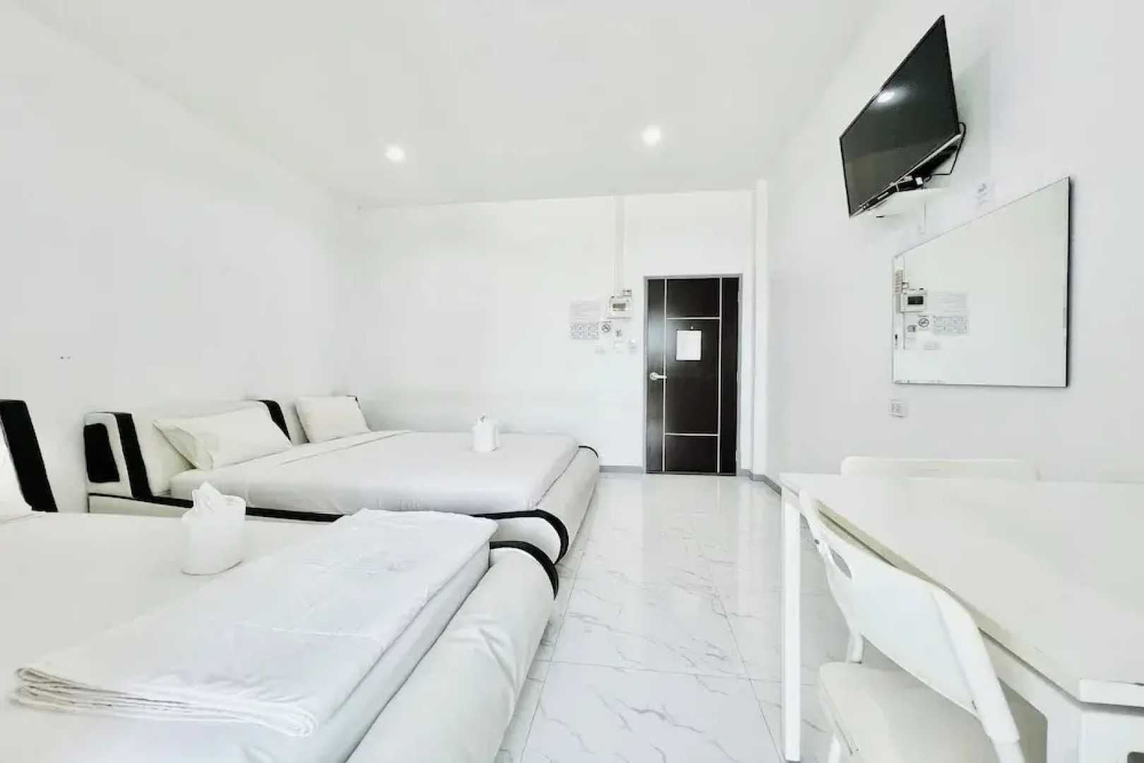 Parichat Bandung Hotel