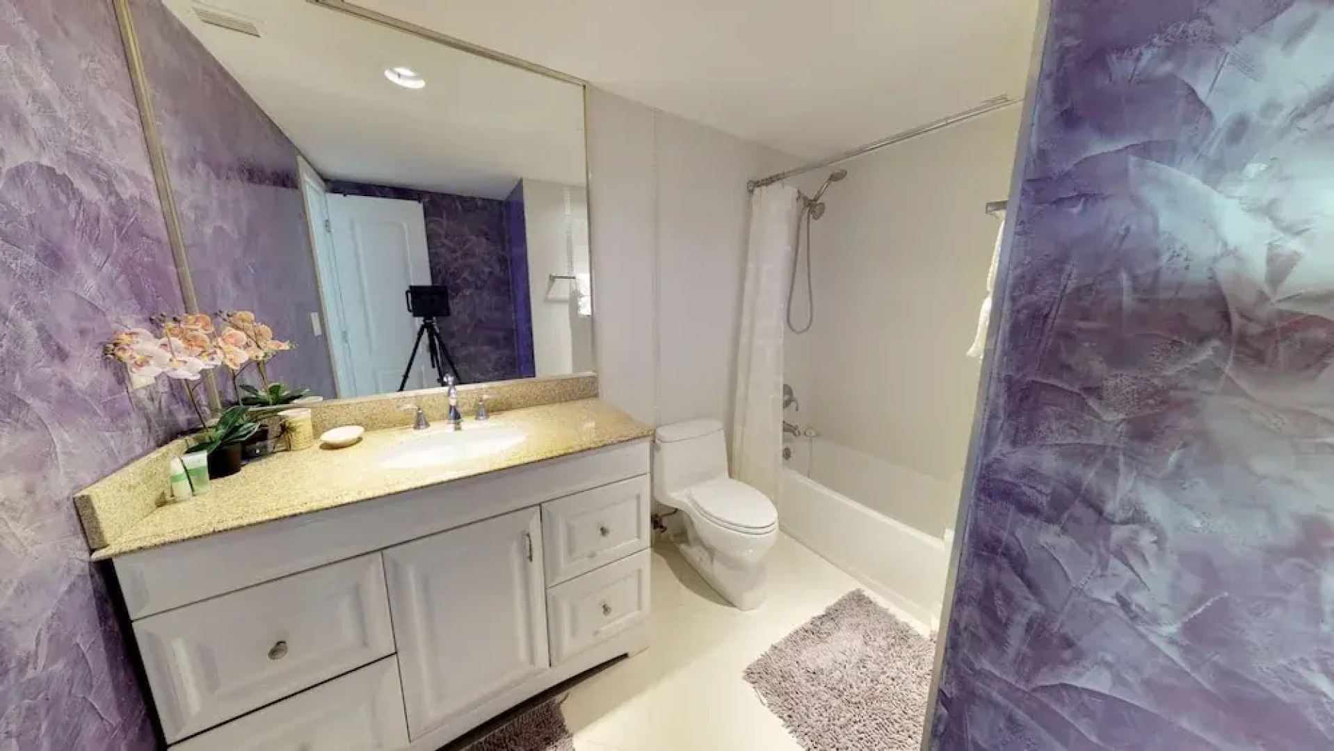 19370 Collins Ave # 1017