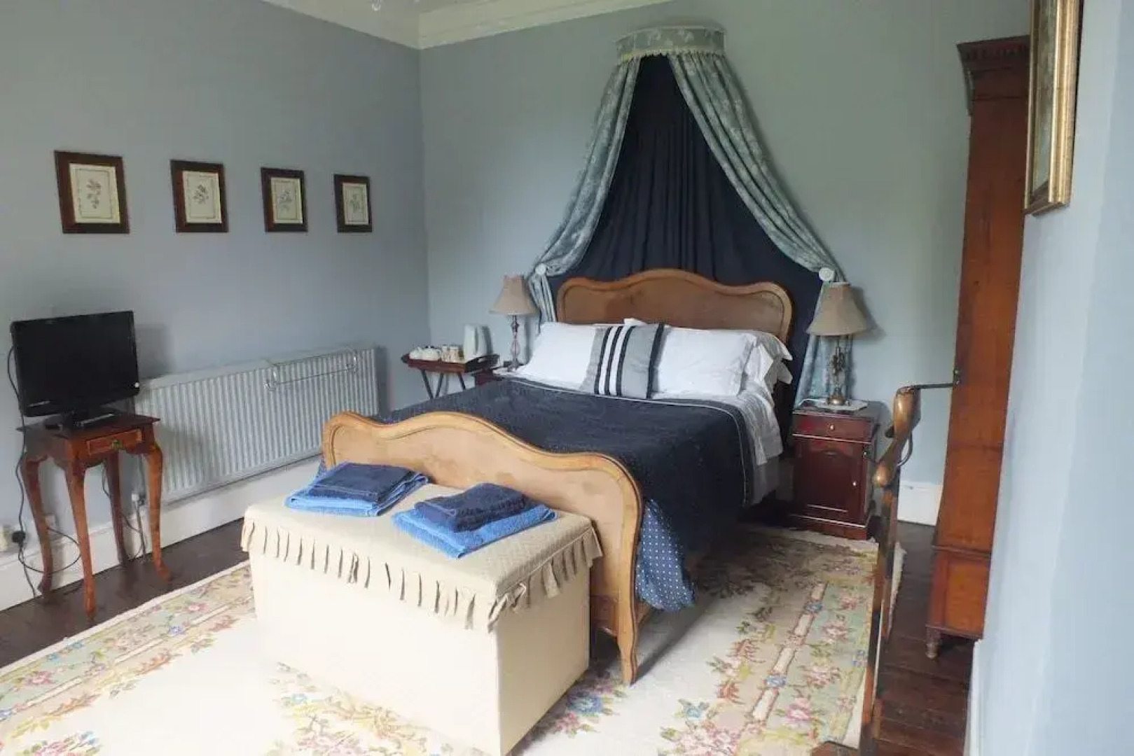 Goltho House Bed & Breakfast