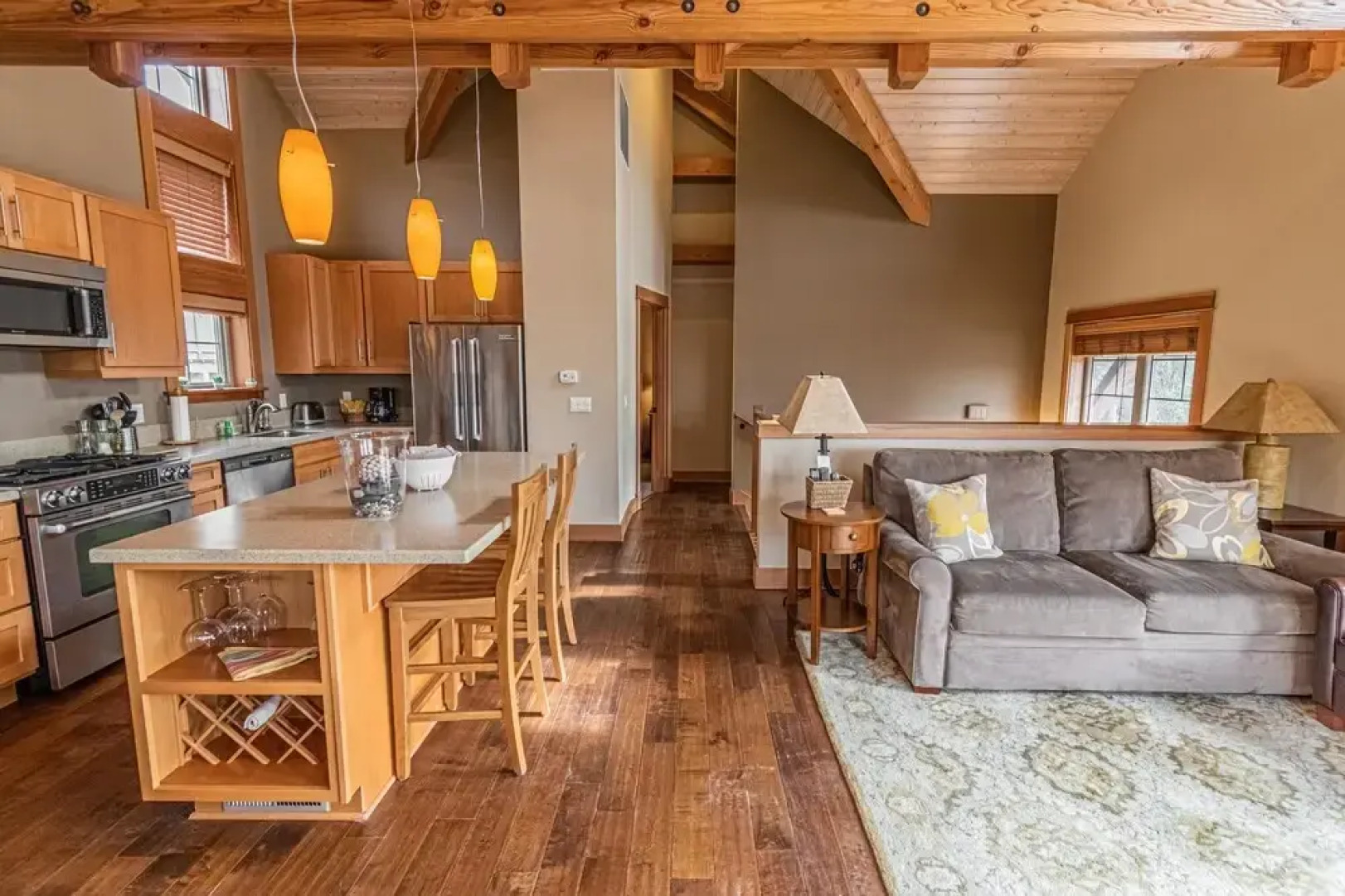 Lodges at Cannon Beach D2