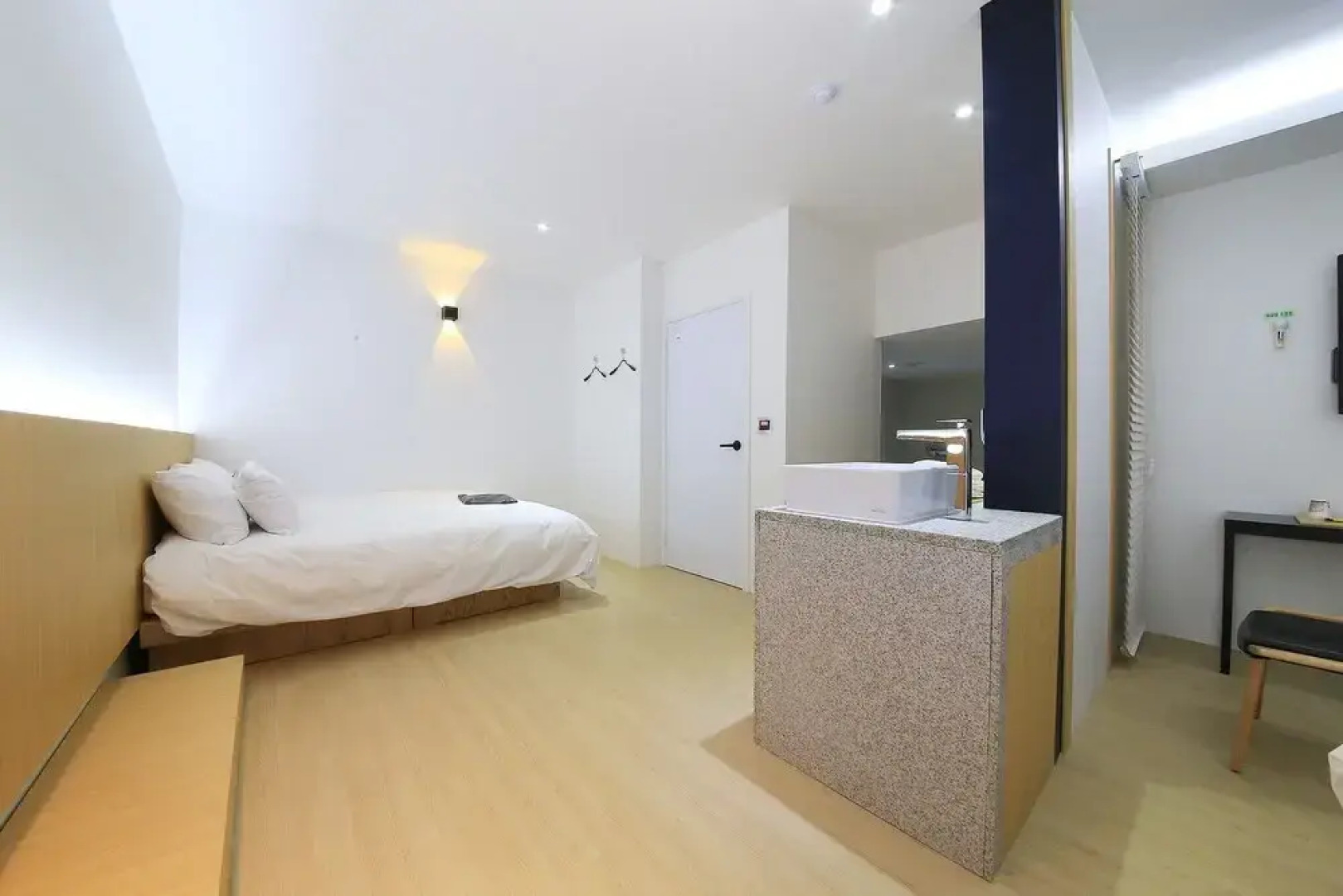 Indeokwon Brownstone