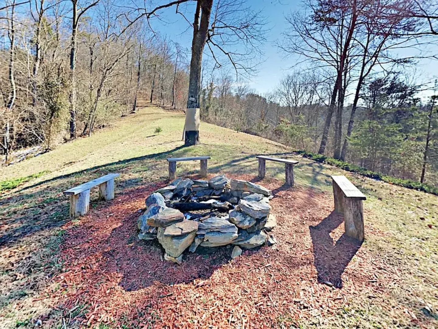 137 Panhandle Rd Cabin 3 Bedrooms 3 Bathrooms Cabin