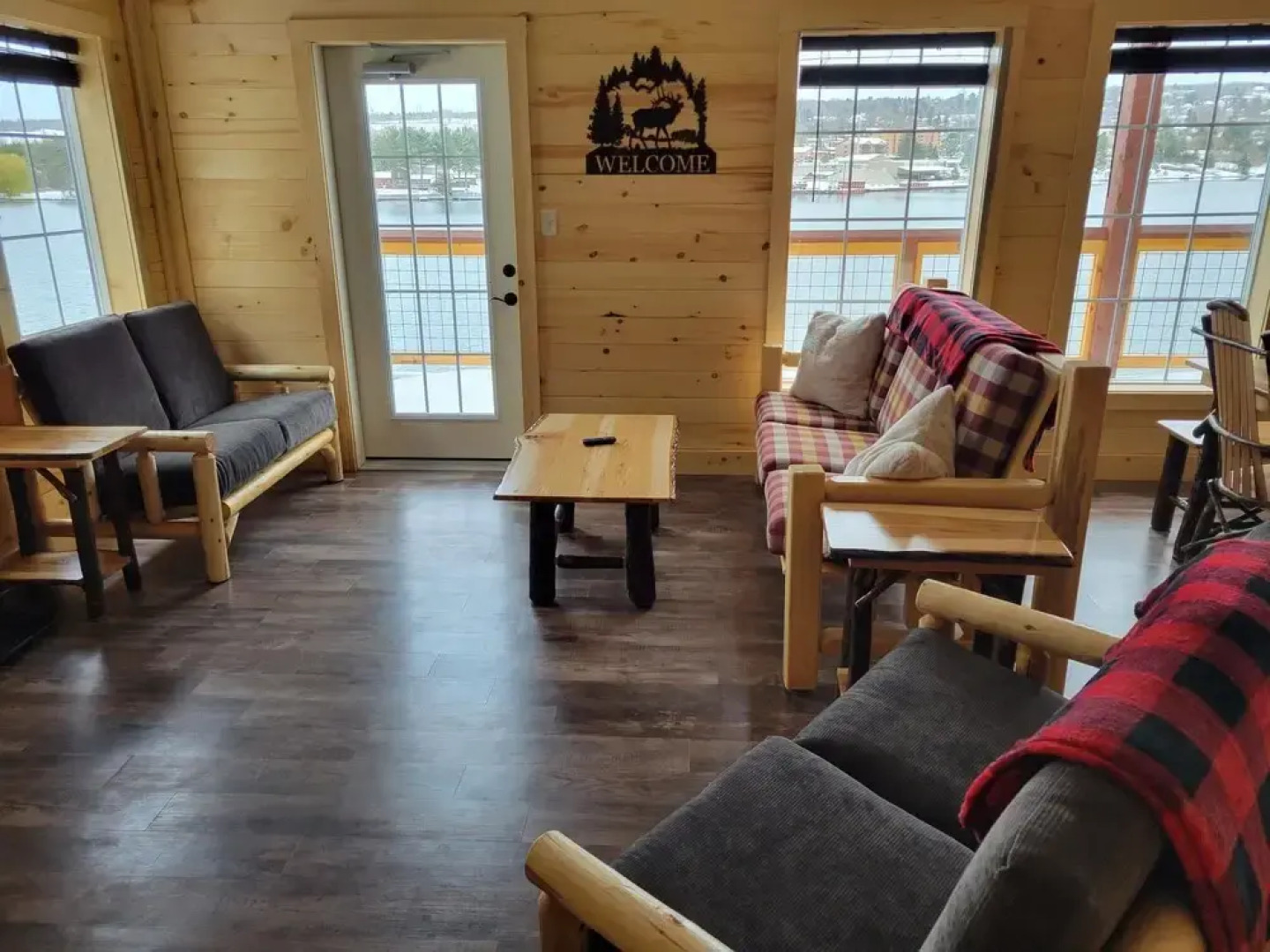 Keweenaw Waters Resort