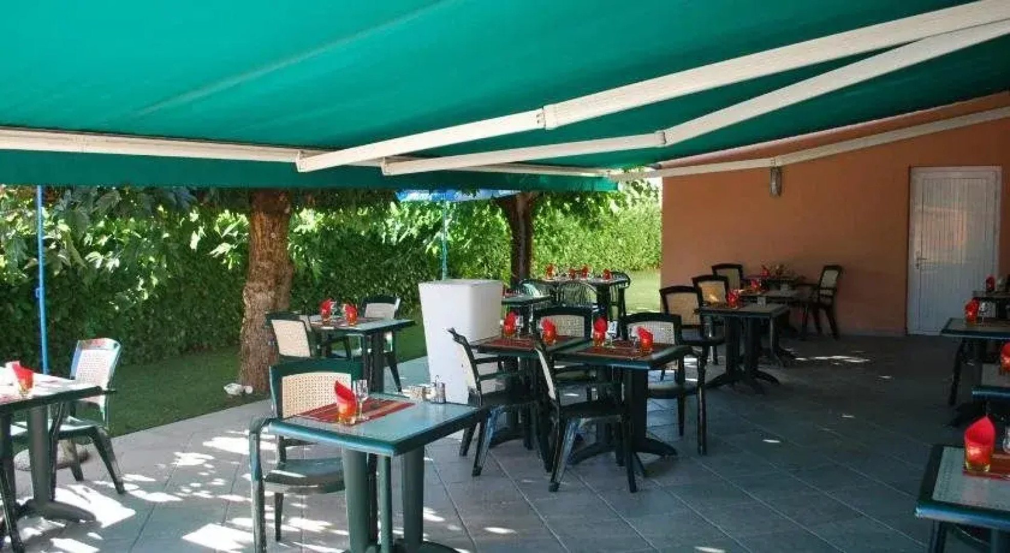 Sas L'artel Hotel Restaurant