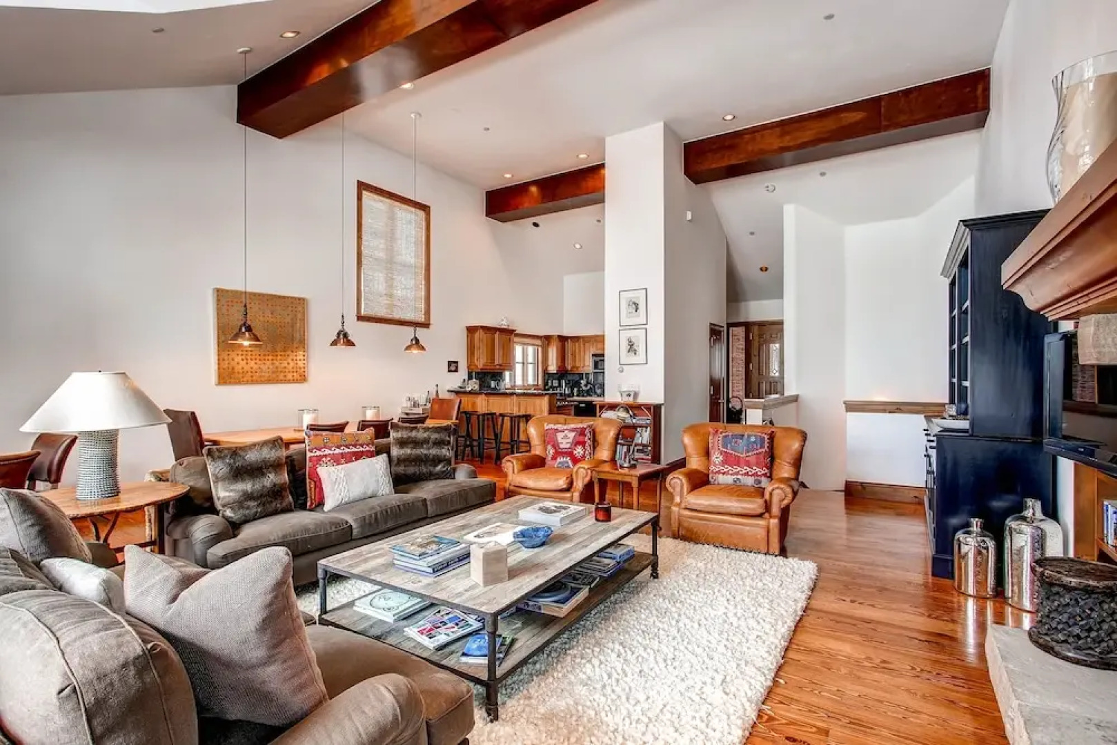 Villa Montane by East West Hospitality